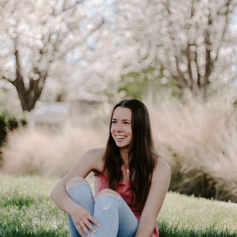 Meet your Posher, Alyssa